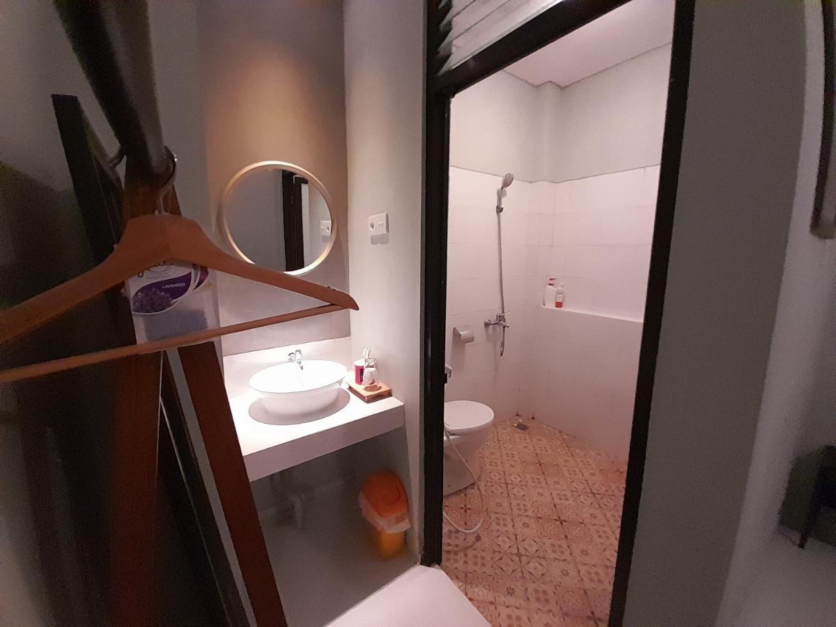 Sabi Guest House - Strategic Family -Married Couples Only- Hostel In Prawirotaman Γιογκιακάρτα Εξωτερικό φωτογραφία