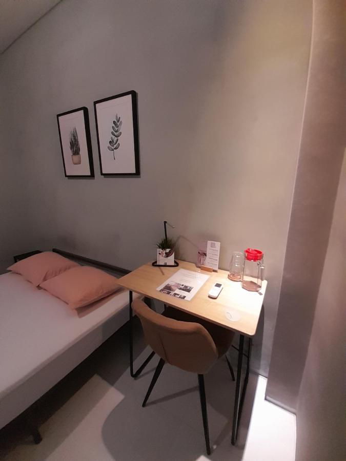Sabi Guest House - Strategic Family -Married Couples Only- Hostel In Prawirotaman Γιογκιακάρτα Εξωτερικό φωτογραφία