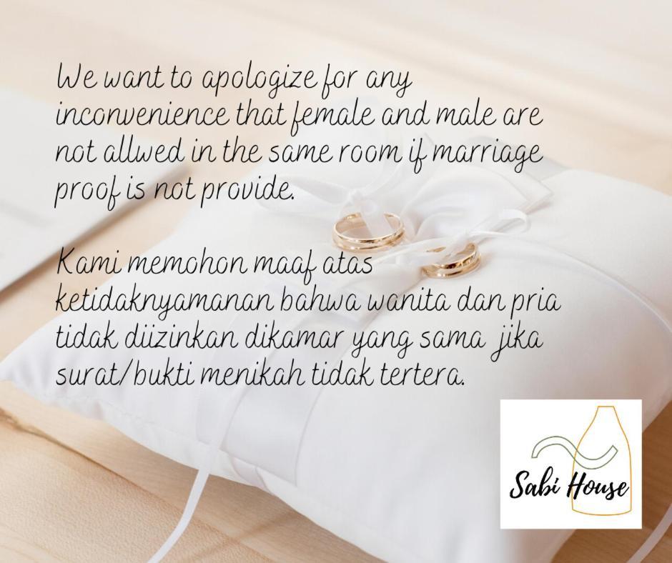 Sabi Guest House - Strategic Family -Married Couples Only- Hostel In Prawirotaman Γιογκιακάρτα Εξωτερικό φωτογραφία