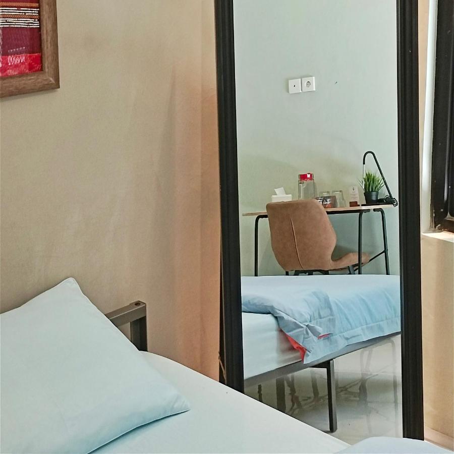 Sabi Guest House - Strategic Family -Married Couples Only- Hostel In Prawirotaman Γιογκιακάρτα Εξωτερικό φωτογραφία