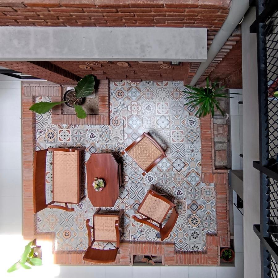 Sabi Guest House - Strategic Family -Married Couples Only- Hostel In Prawirotaman Γιογκιακάρτα Εξωτερικό φωτογραφία
