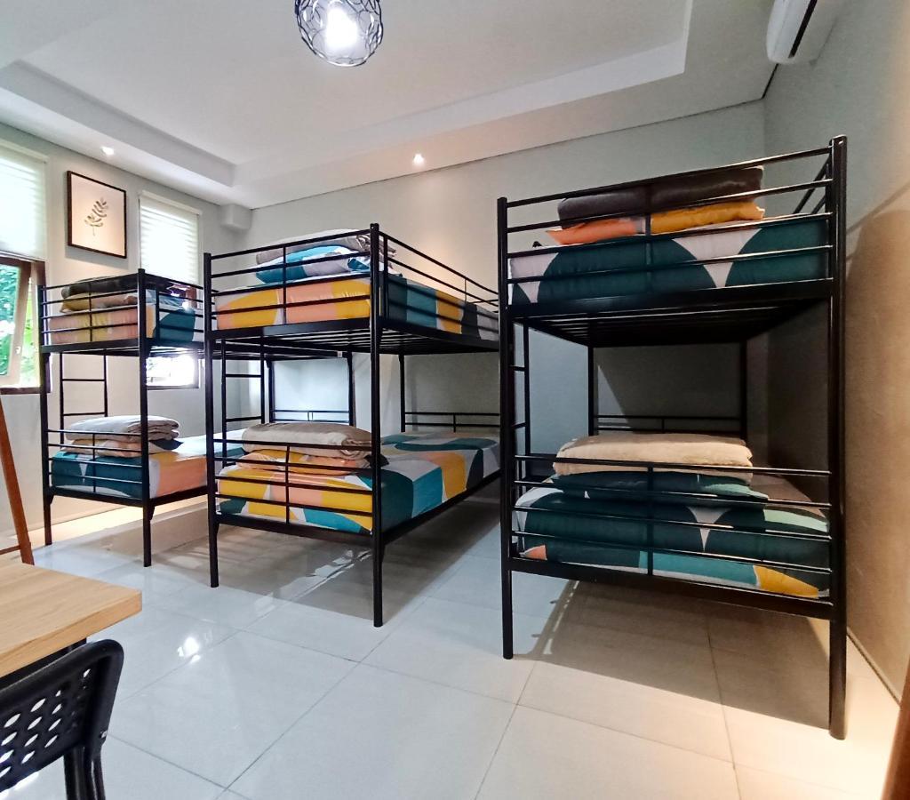 Sabi Guest House - Strategic Family -Married Couples Only- Hostel In Prawirotaman Γιογκιακάρτα Εξωτερικό φωτογραφία